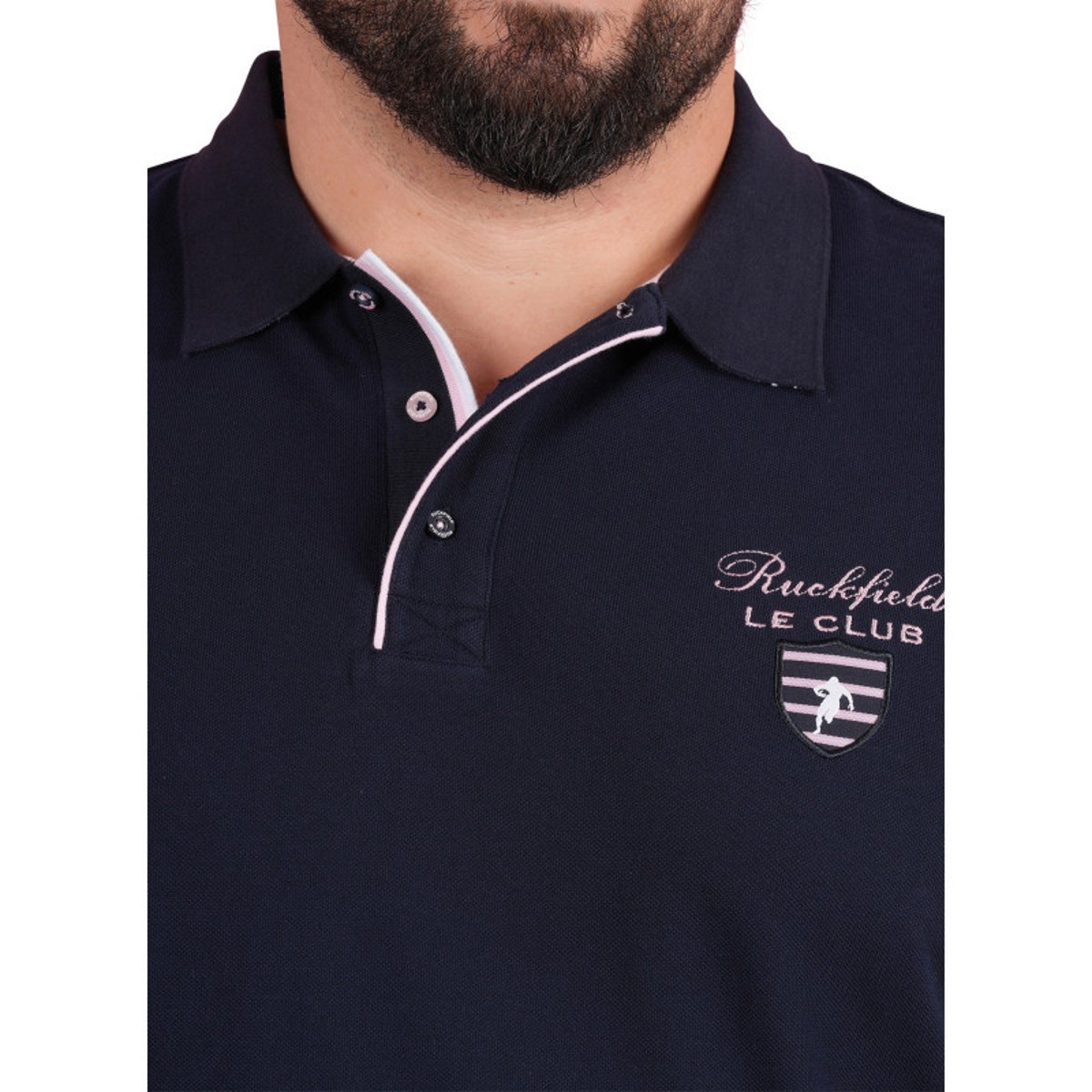 Polo en coton marine uni pourvu d'une coupe droite et d'un col boutonné bleu foncé, RUCKFIELD