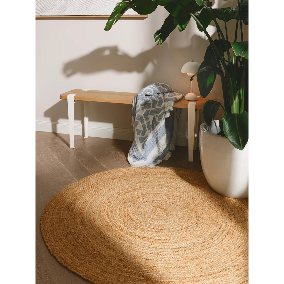 Tapis rond de jute tissé main JUTTA marron clair, BENUTA