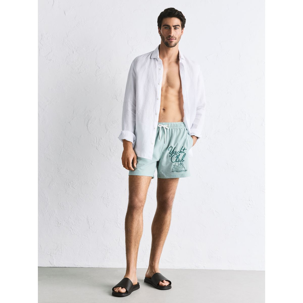 Short de bain rayé à motif ours des bruins vert/blanc, NEXT