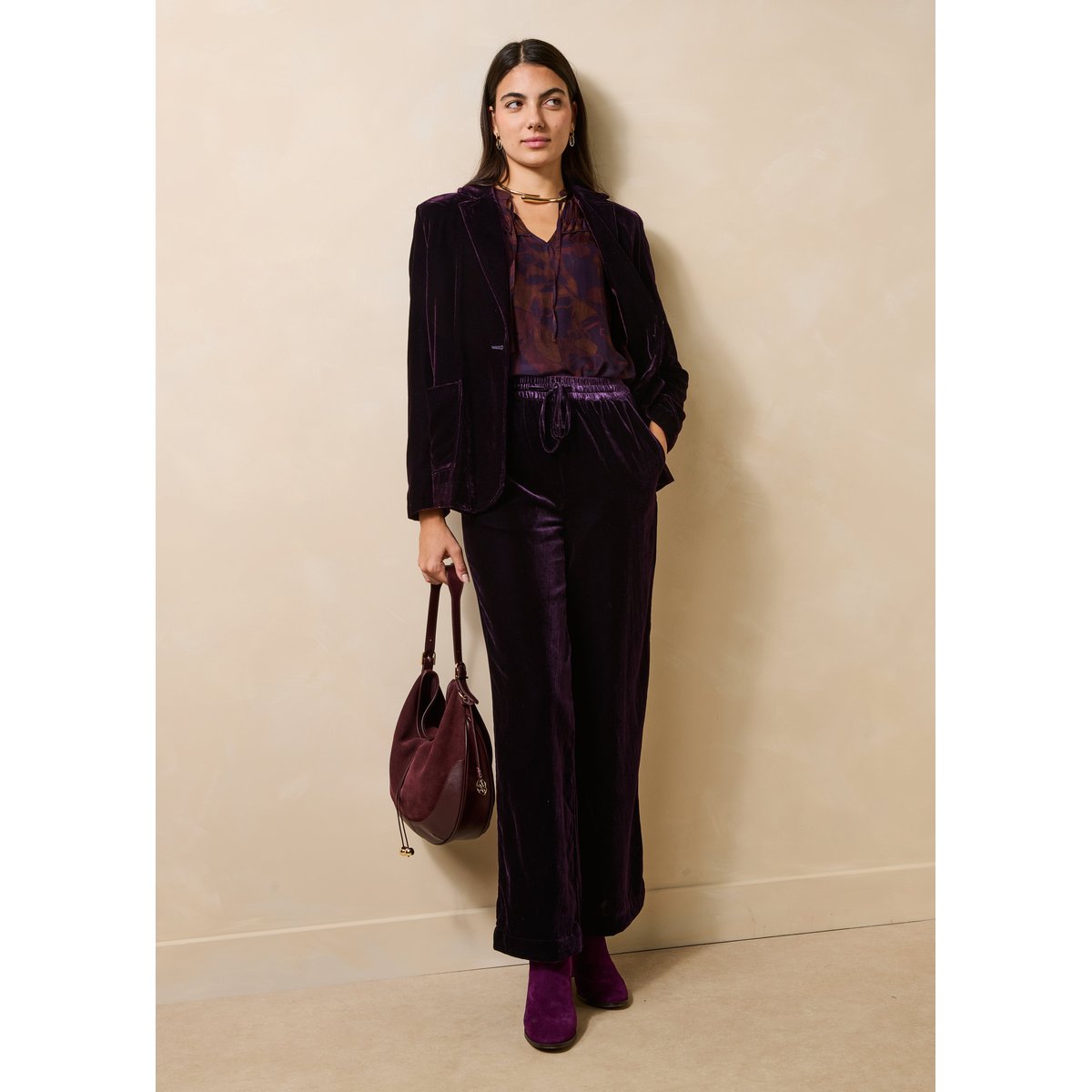 Veste tailleur en velours vin, LA FEE MARABOUTEE