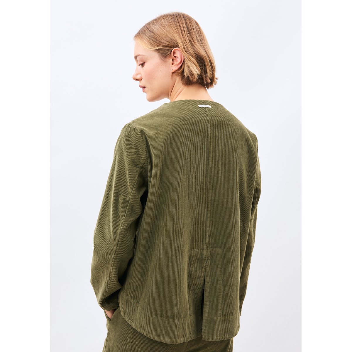 Veste courte en velours côtelé army, HUMILITY