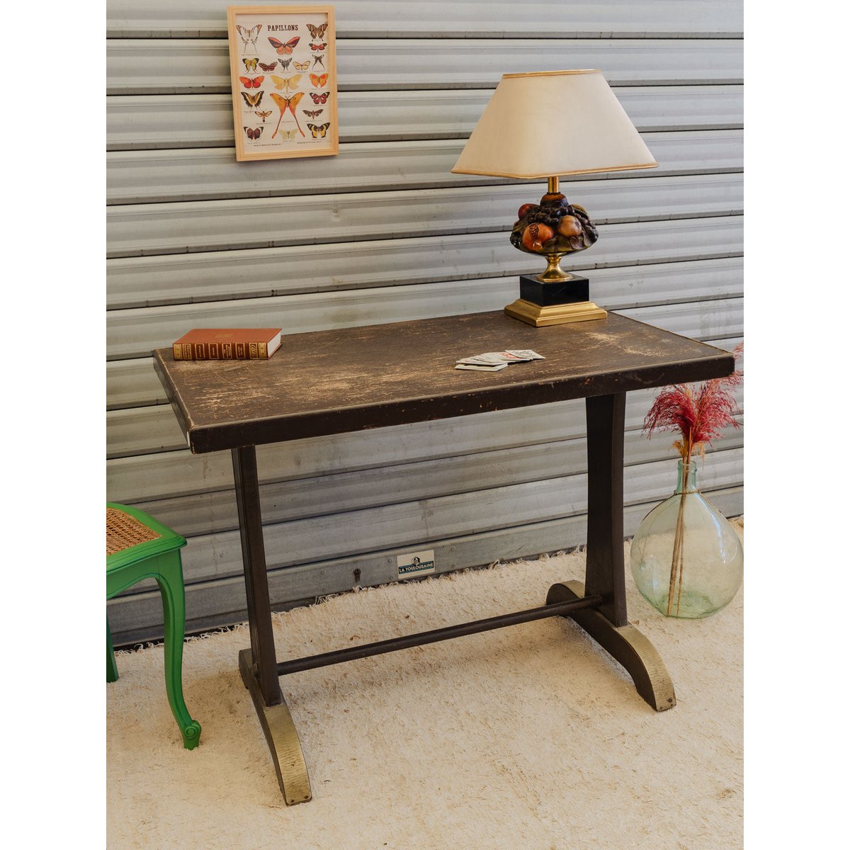 Table à manger en bois Romy N°1576 - Bon état bois foncé, DEBONGOUT