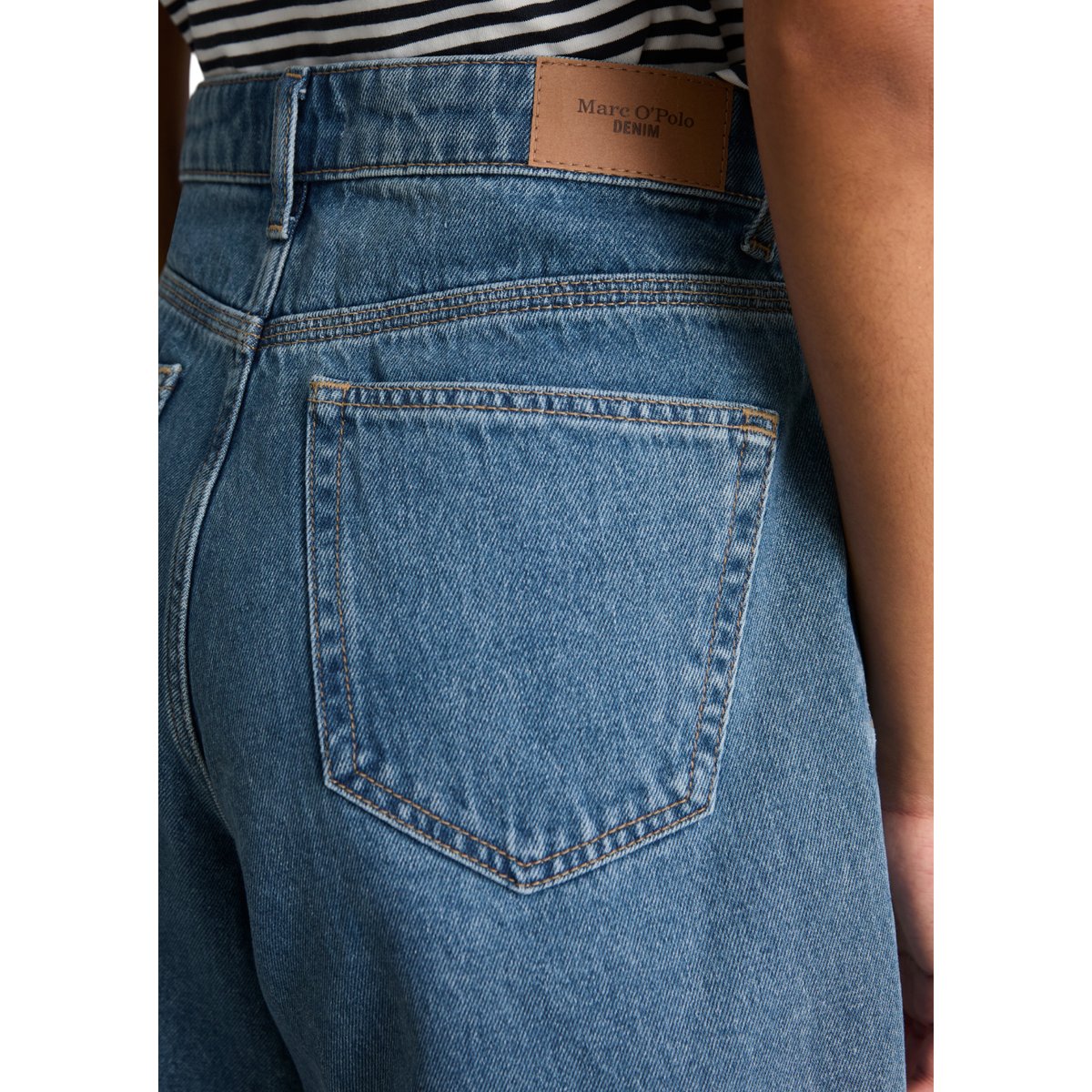 Short en jean modèle Filda relaxed en denim rigide bleu moyen, MARC O’POLO DENIM