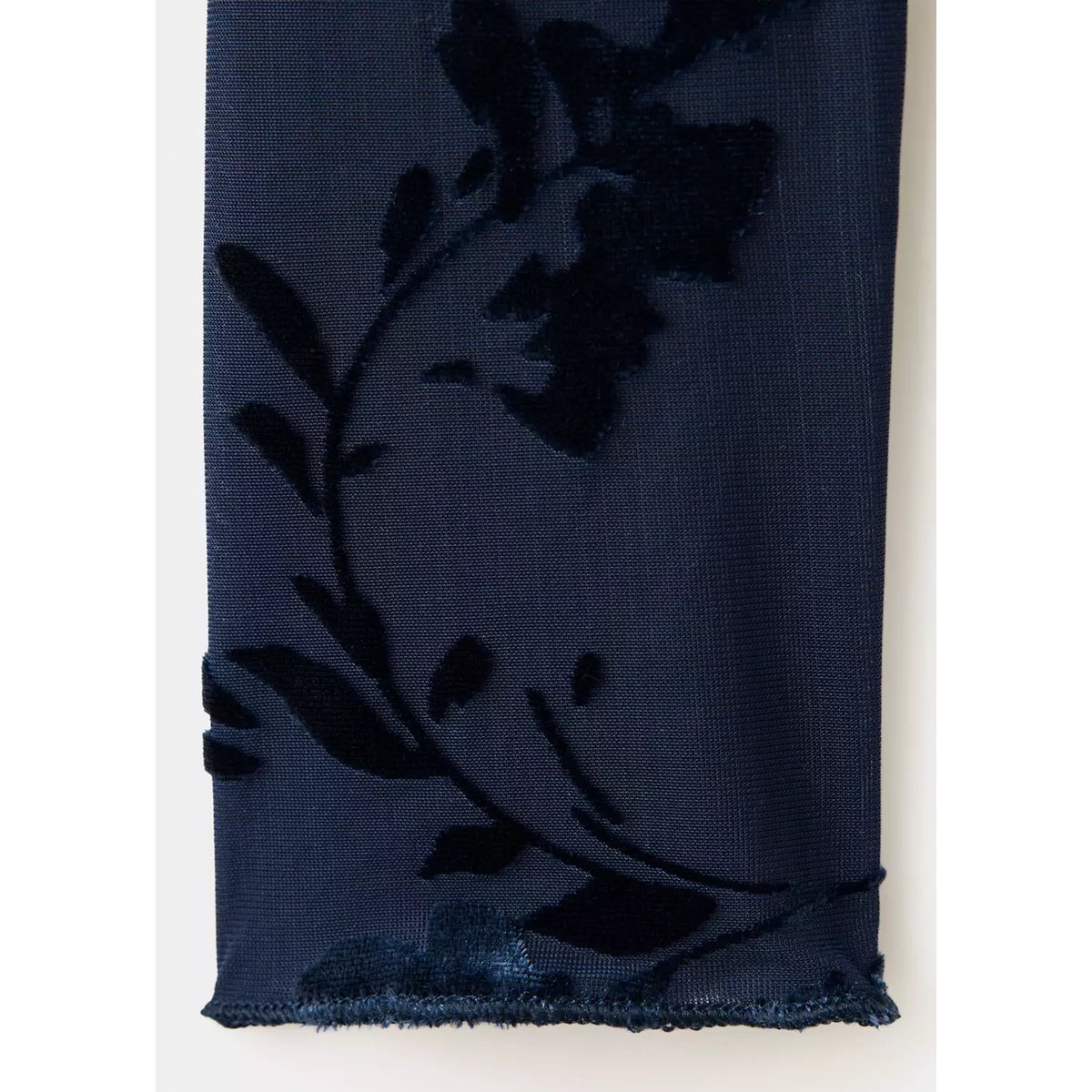 Top dévoré col montant bleu marine foncé, MANGO