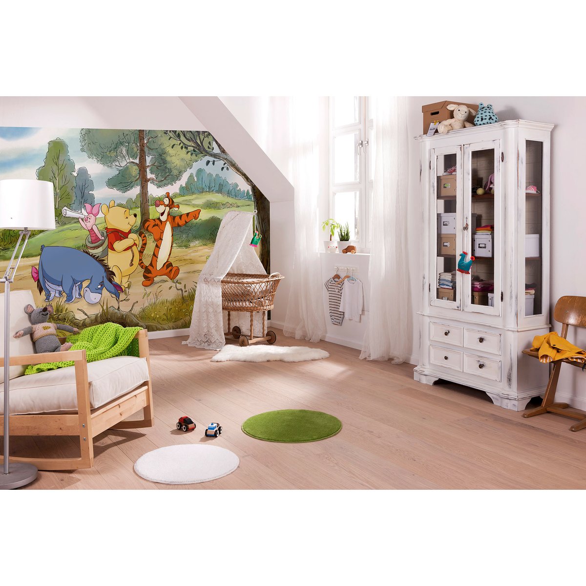 Papier peint Komar - Winnie the Pooh Expedition - 250 x 200 cm vert, HEXOA