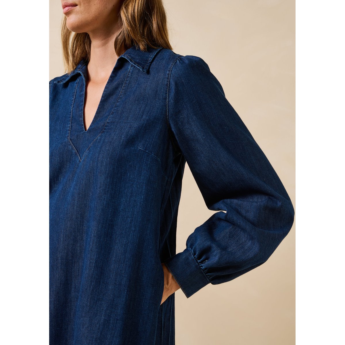 Robe courte en jean manches longues brut, LA FEE MARABOUTEE