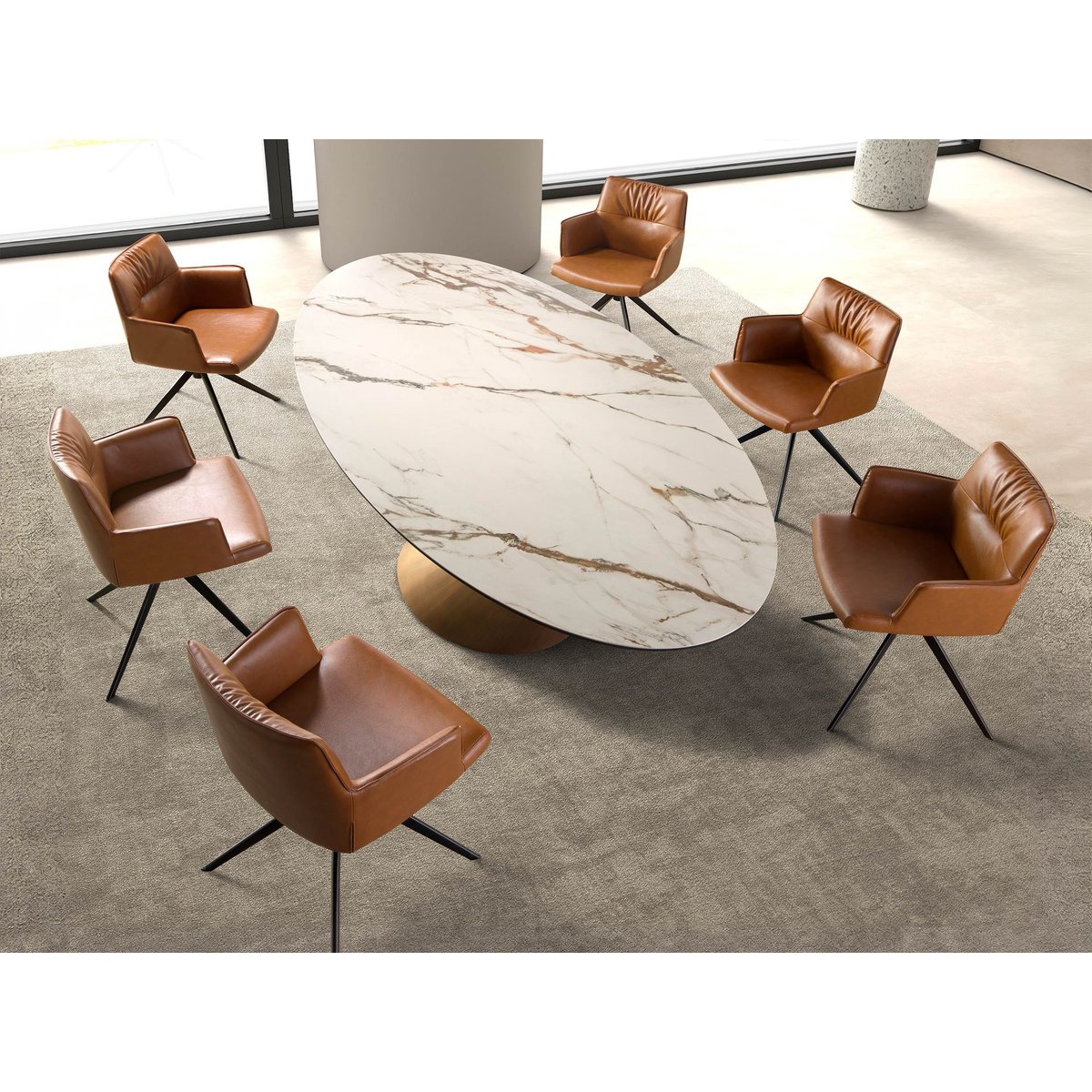 Chaise pivotante en simili cuir brun cognac | noir, ANGEL CERDA