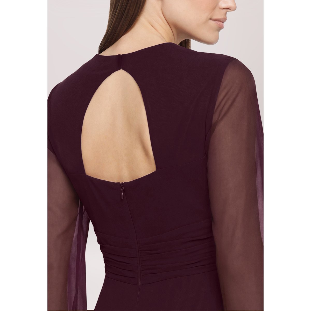 Robe de soirée à fronce strong aubergine, VERA MONT