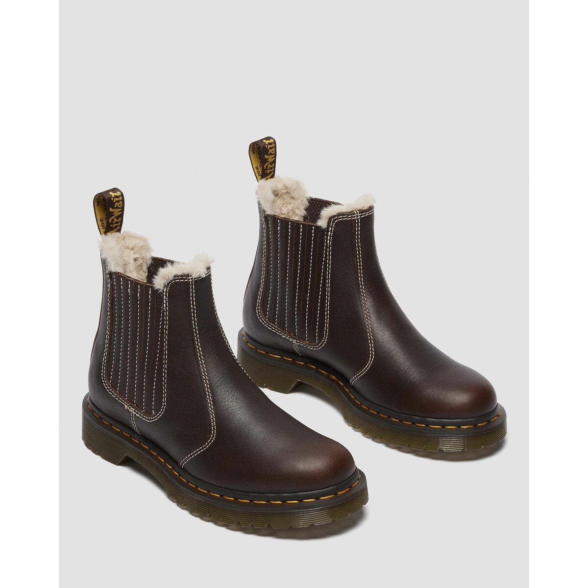 Boots chelsea 2076 Leonore II, en cuir Grizzly marron foncé, DR. MARTENS