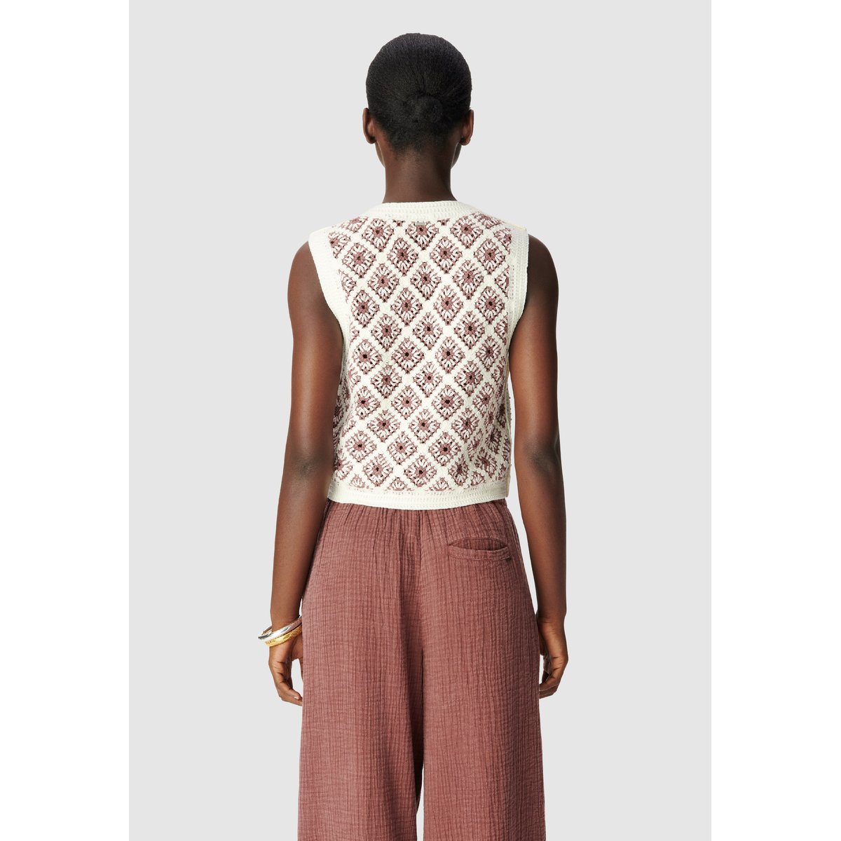 Cardigan crochet sans manches magnum, IKKS
