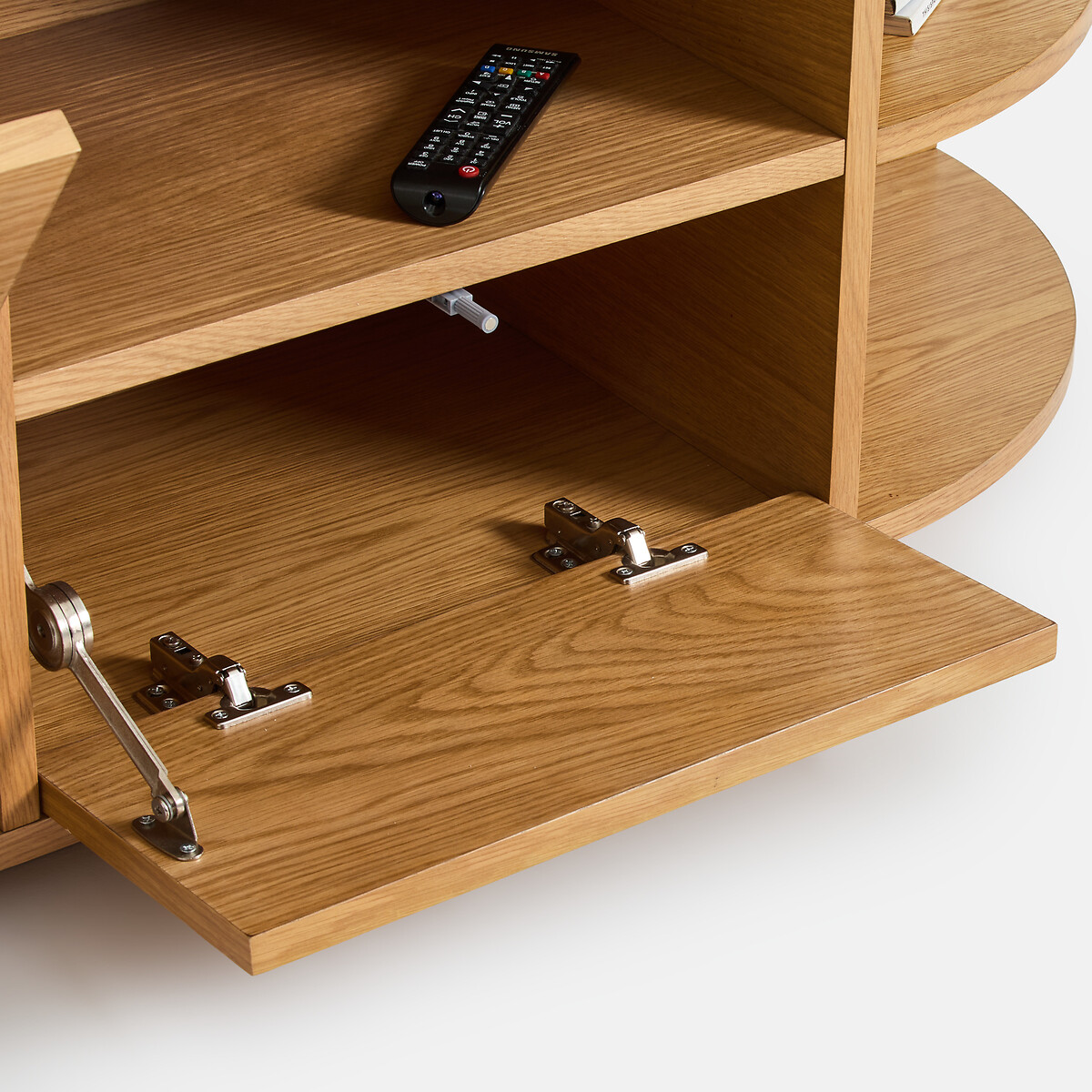 Maddy Oak Veneer Hanging TV Stand with 2 Doors and 6 Compartments, W160cm oak, LA REDOUTE INTERIEURS