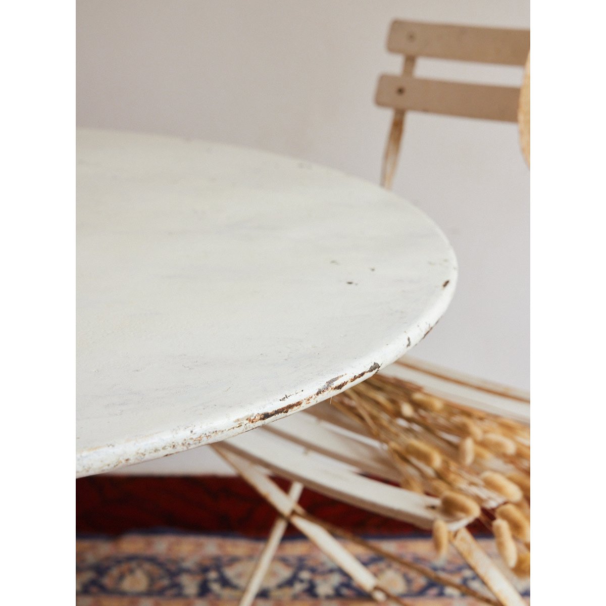 Table de jardin Art déco en métal patiné Romy N°1598 - Bon état blanc, DEBONGOUT