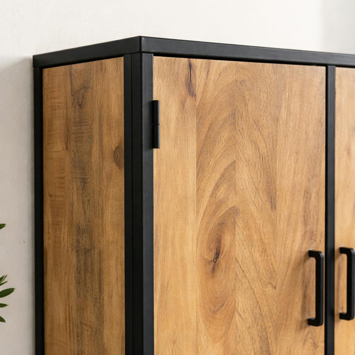 Buffet haut en bois clair 2 portes 4 tiroirs RIVANO bois naturel, PIER IMPORT