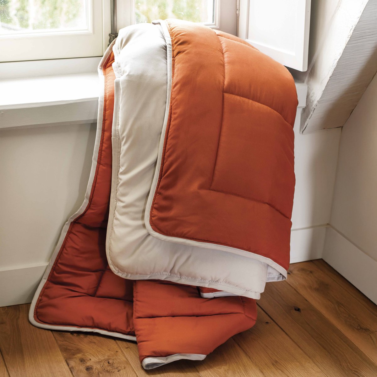 Couette chaude microfibre bicolore 400 gr/m2 orange, TOISON D OR