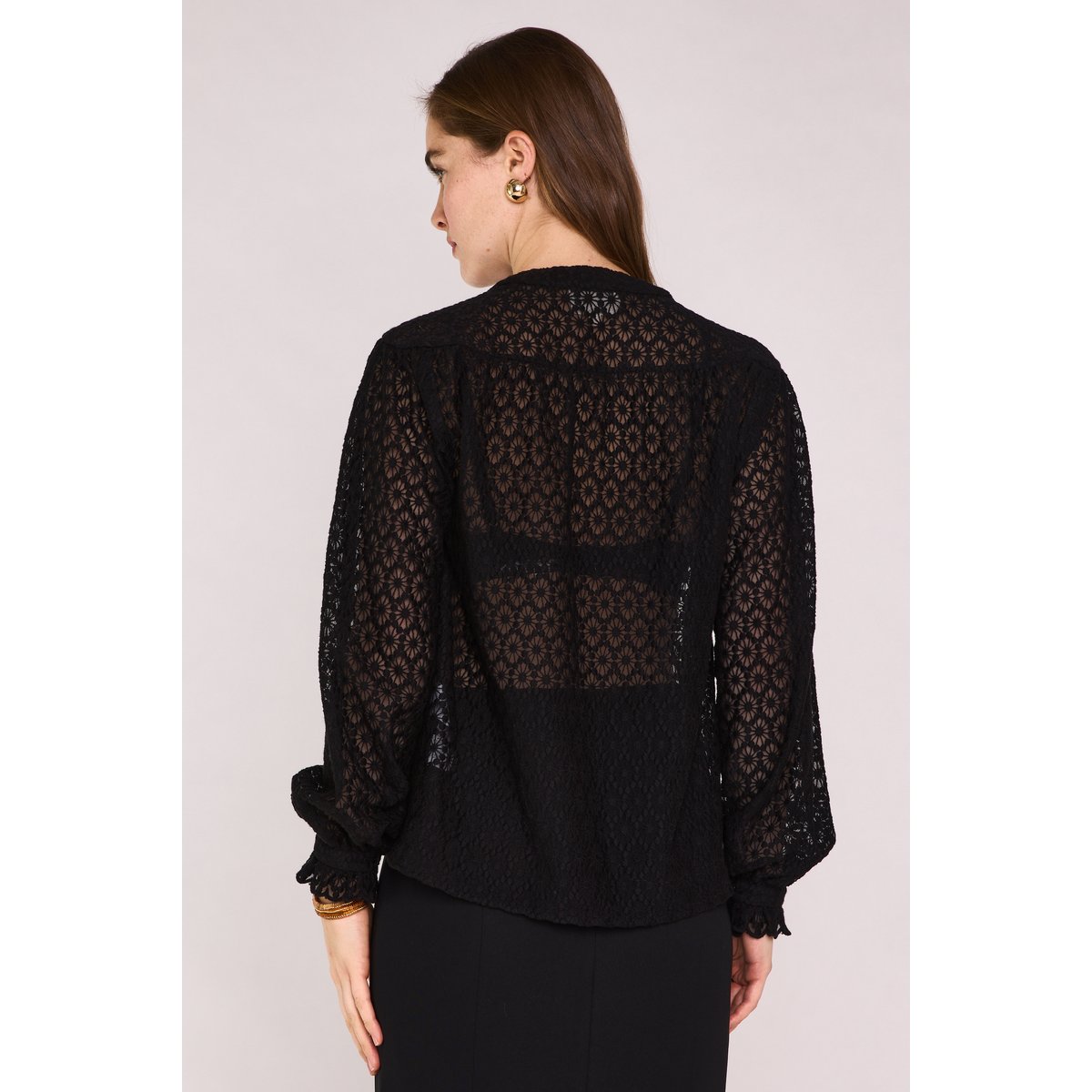 Blouse col V brodée en coton DANIELA noir, Maison 123