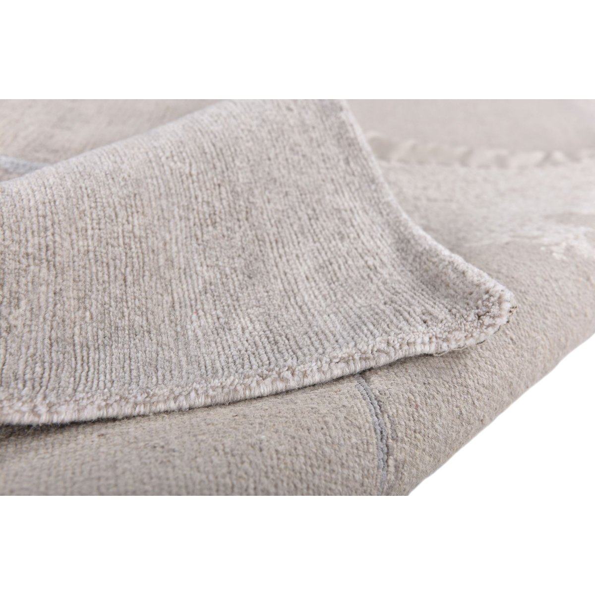 Tapis salon Sweet Feet noué maine en laine granit, THEKO