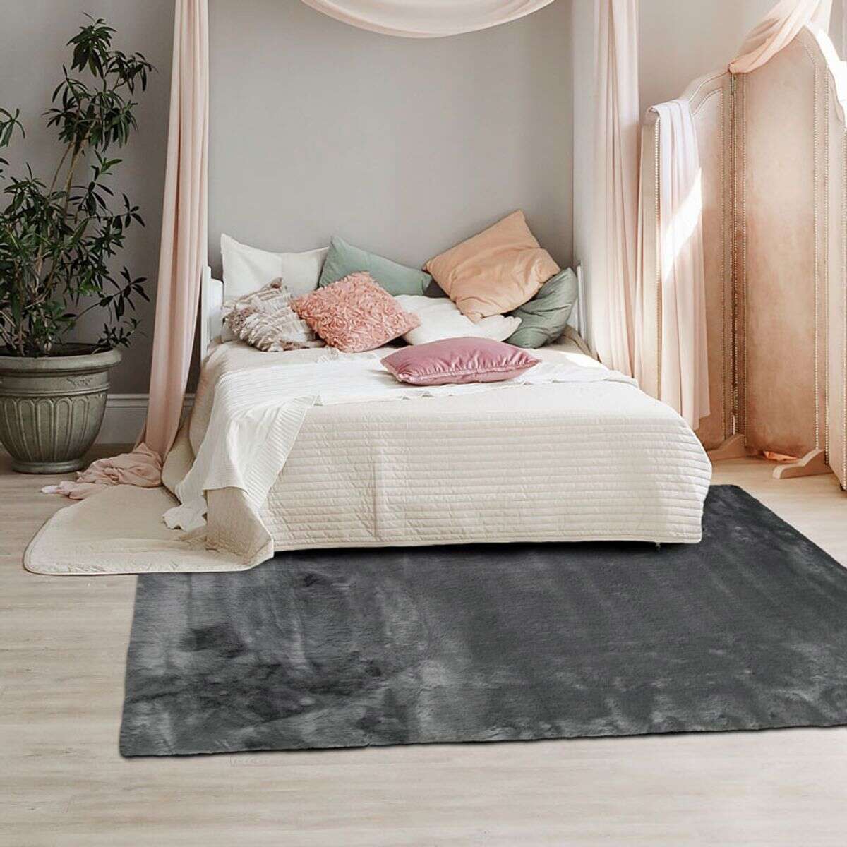 Tapis shaggy imitation fourrure extra doux   SIBERIE gris clair, THE DECO FACTORY