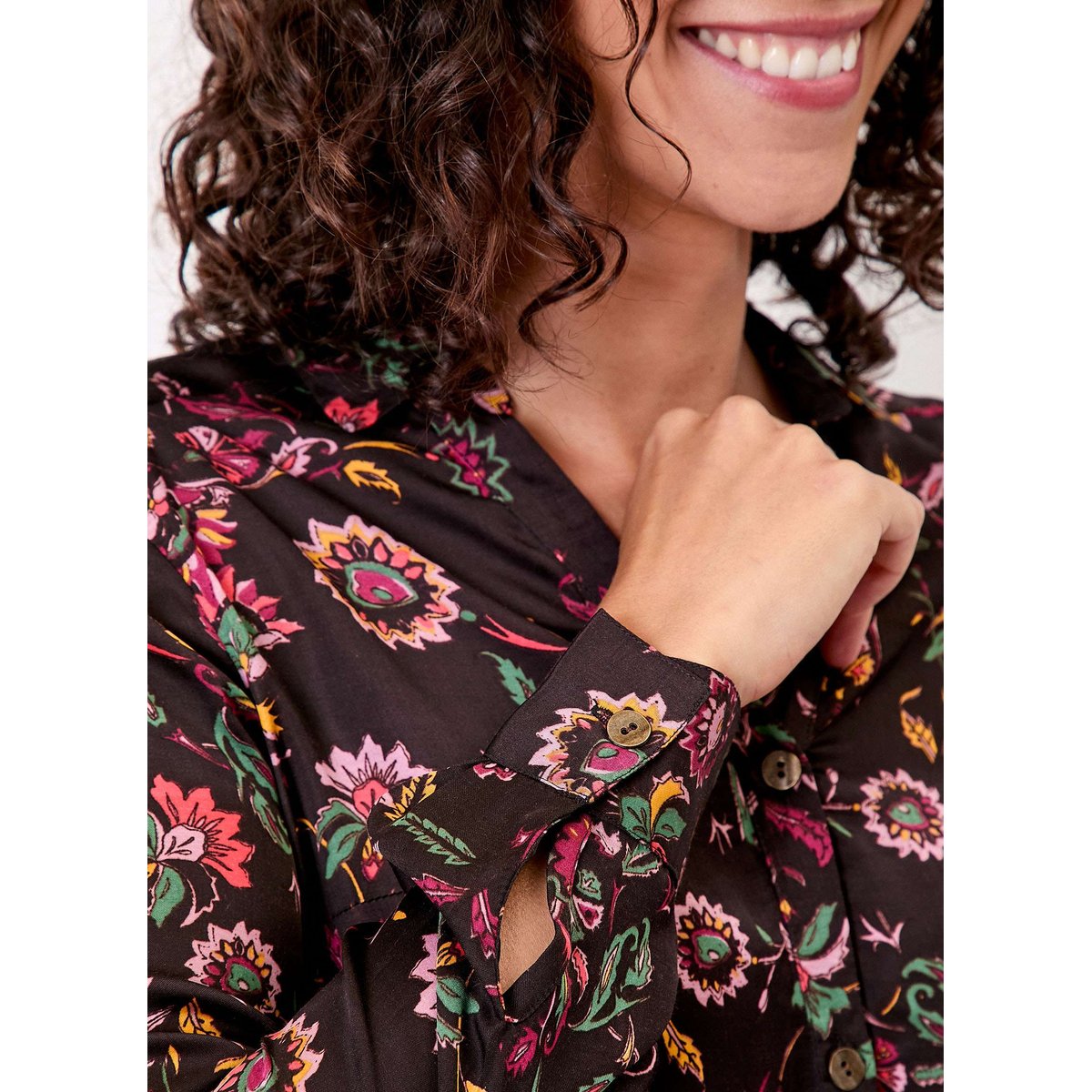 Chemise droite satinée REY noir nokomi, LA FIANCÉE