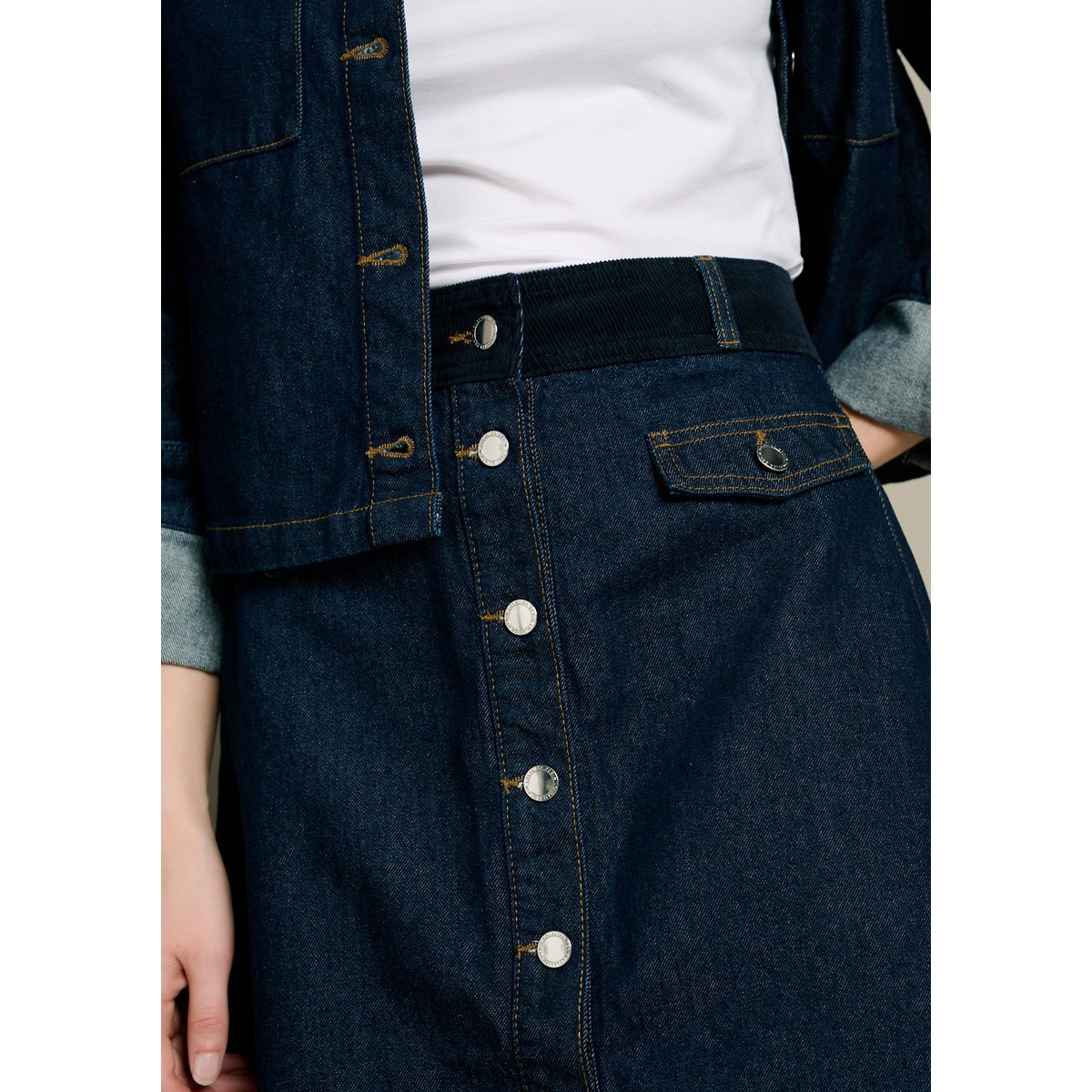 Mini-jupe en denim dark blue, LOLALIZA