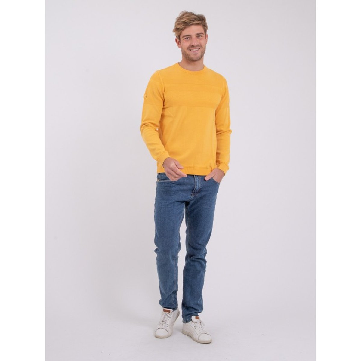 Pull Fin Col Rond Amazarin jaune, RITCHIE