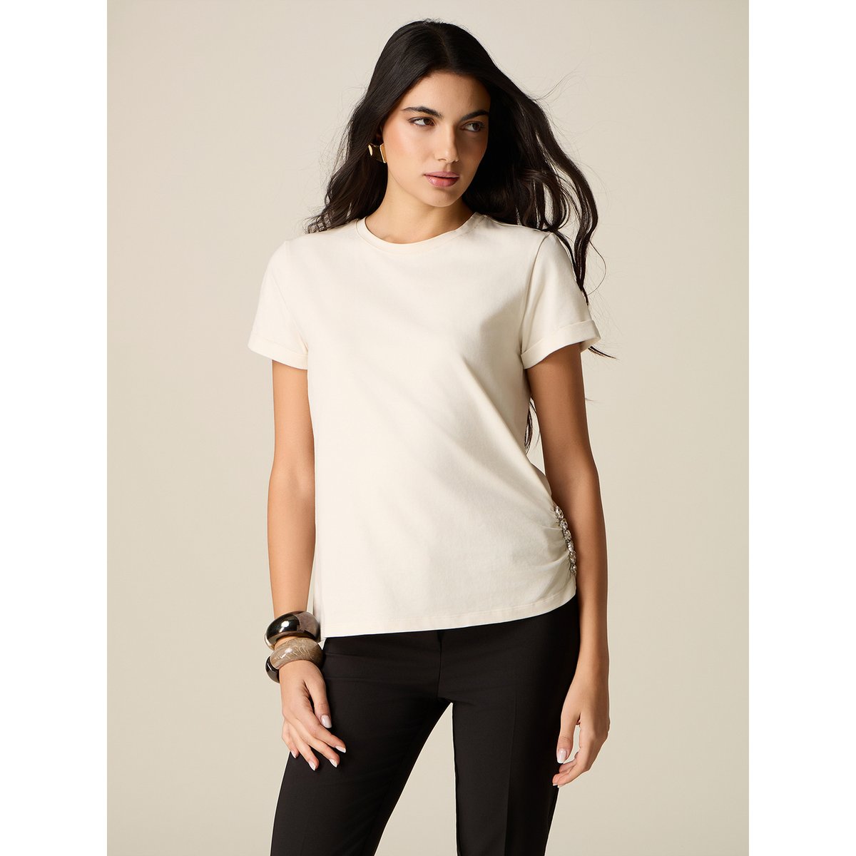 T-shirt avec détail bijou bleu, OLTRE