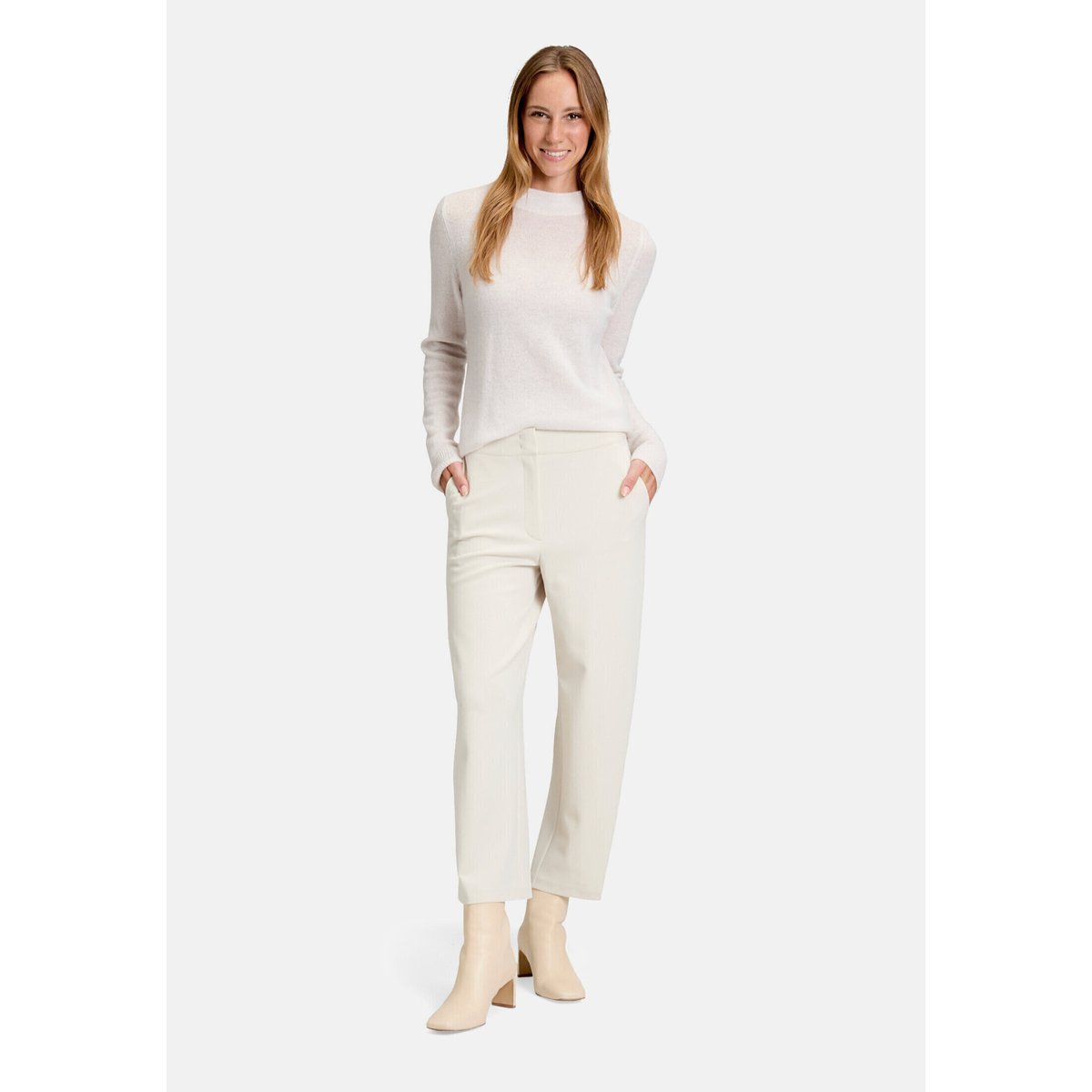Pull en cachemire à col droit pastel sand, BETTY BARCLAY