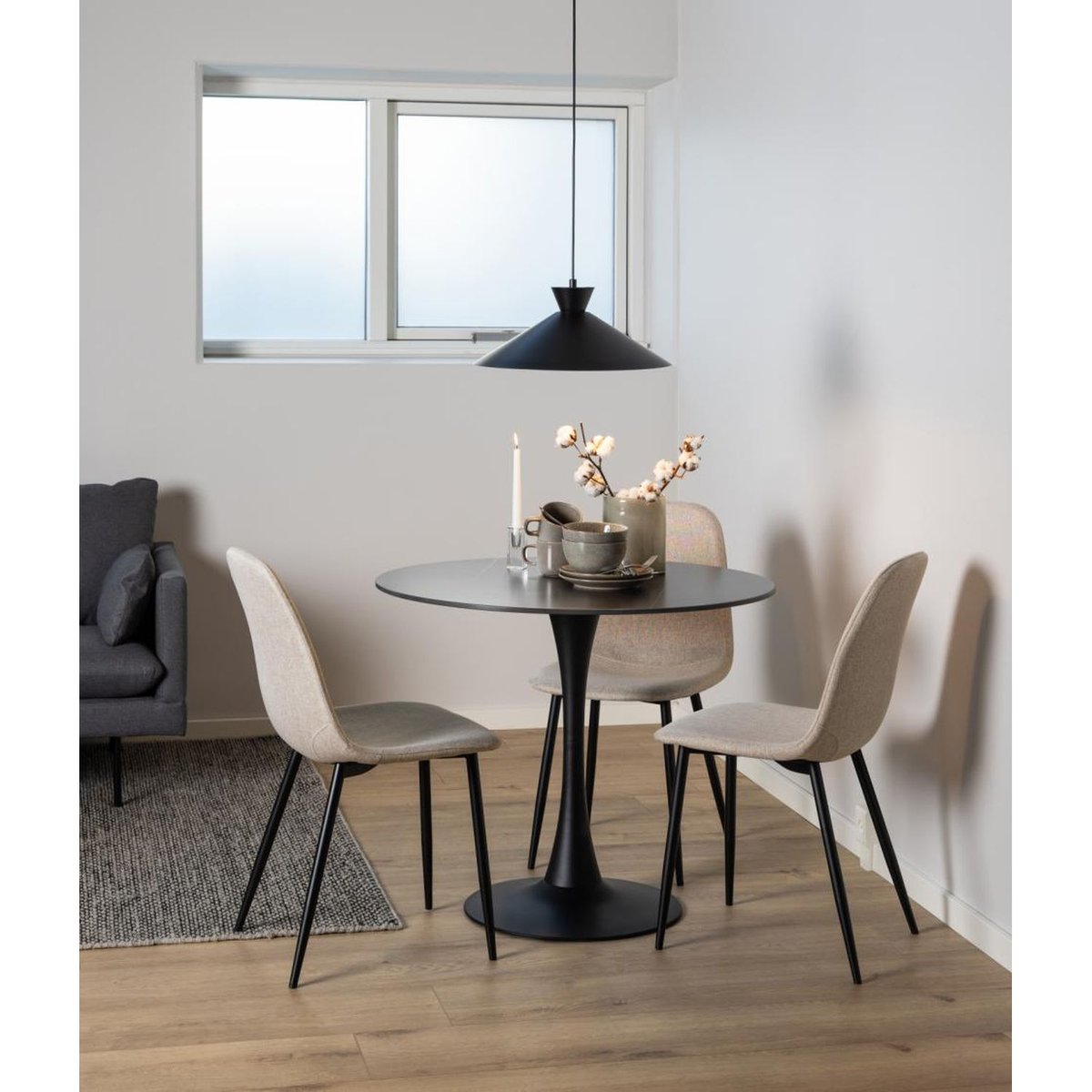 Lot de 4 chaises de salle à manger en tissu avec pieds en acier CLELIA beige, TOILINUX