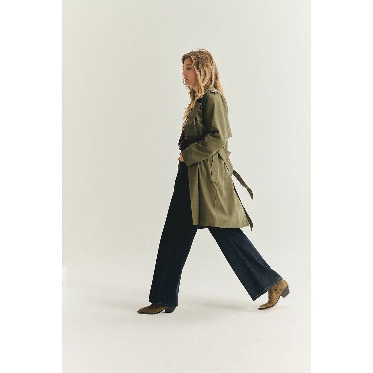 Léon Trench Coat in Cotton Mix khaki, ALMÉ