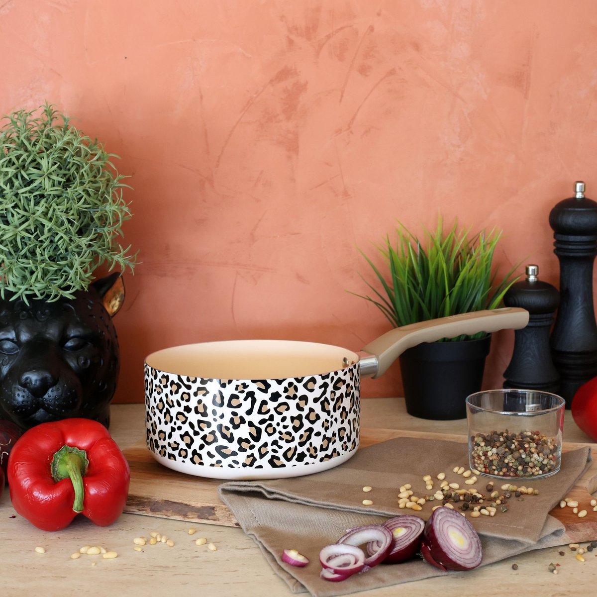 Casserole 18cm en aluminium recyclé, LEOPARD léopard, MENASTYL