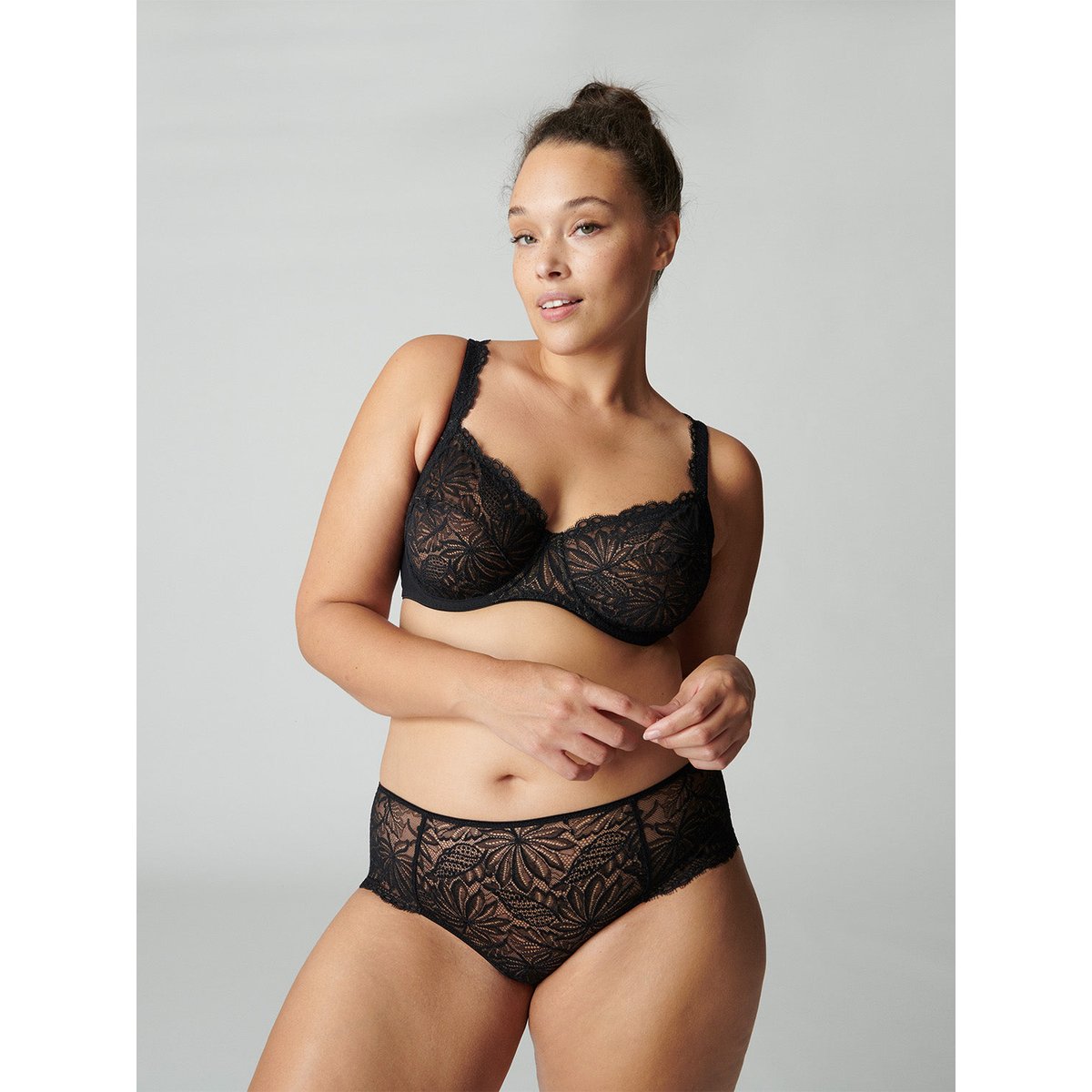 Shorty, EXOTICA noir, SIMONE PERELE