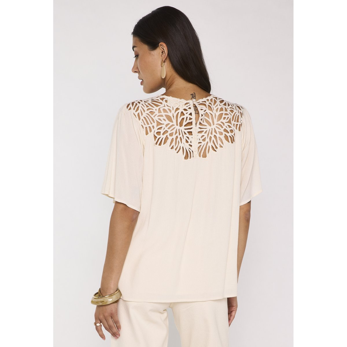 Blouse dentelles à manches courtes MELISSA creme, Maison 123