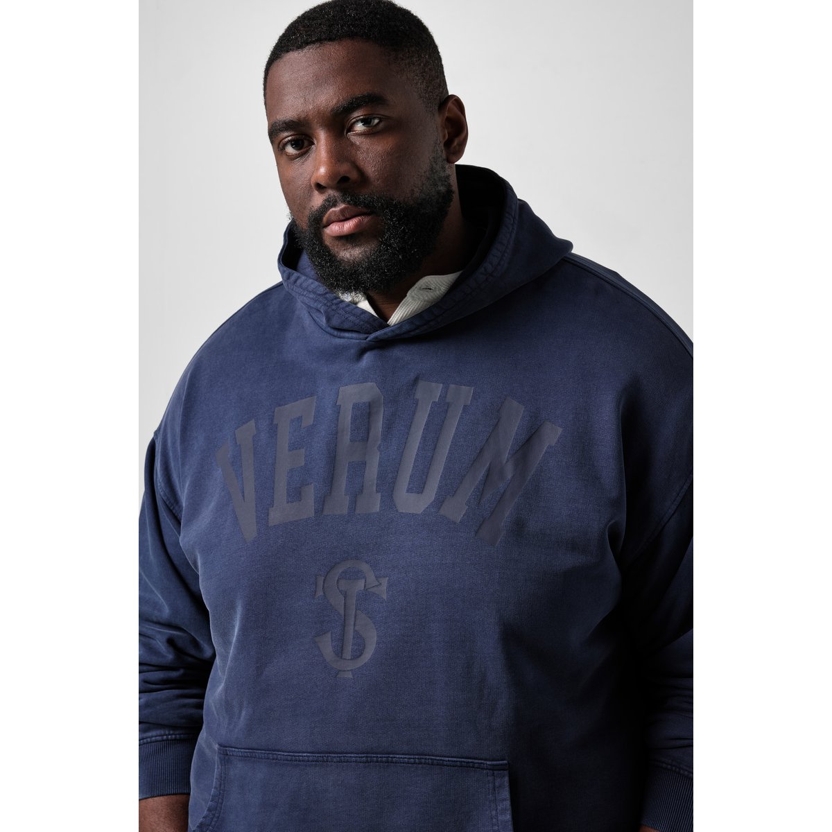 Sweat à capuche, look vintage marine, STHUGE