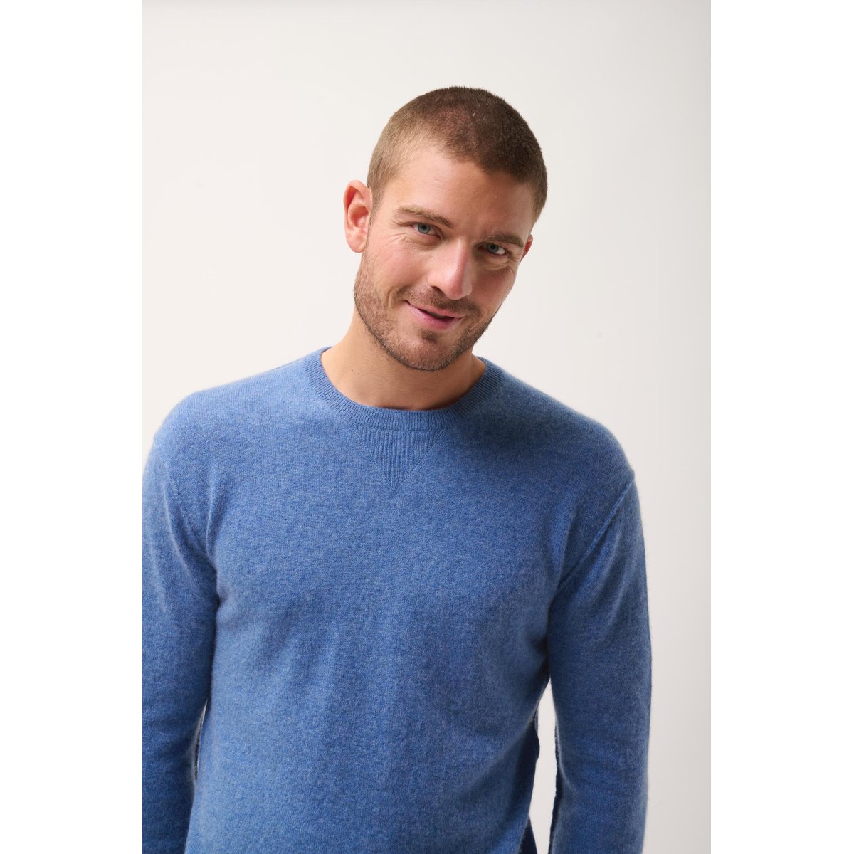 Pull Col Rond Bleu Denim Noe bleu denim, JUST CASHMERE