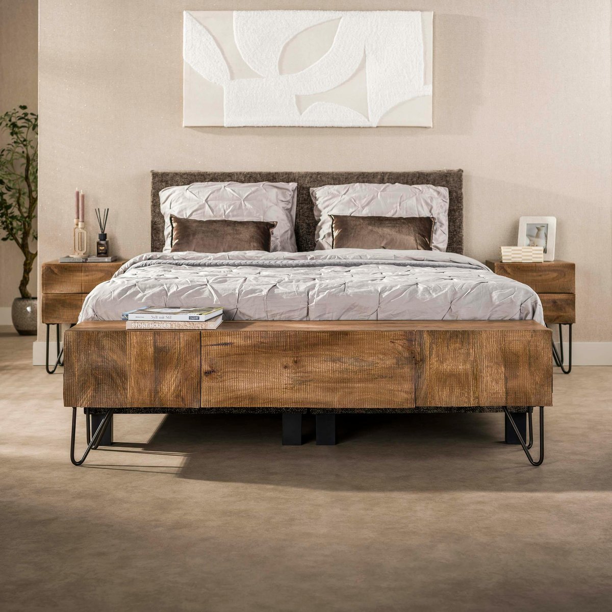 Meuble TV suspendu bois rainuré 2 portes 1 abattant DELHI beige, PIER IMPORT