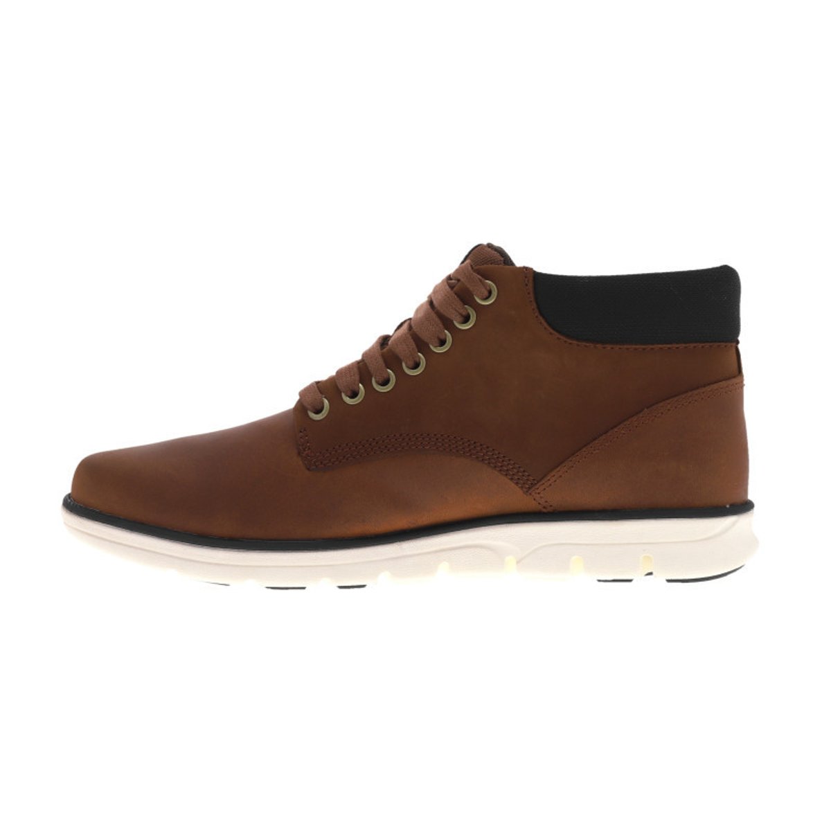 Baskets montantes en cuir marron avec des lacets tressés et œillets métalliques marron, TIMBERLAND