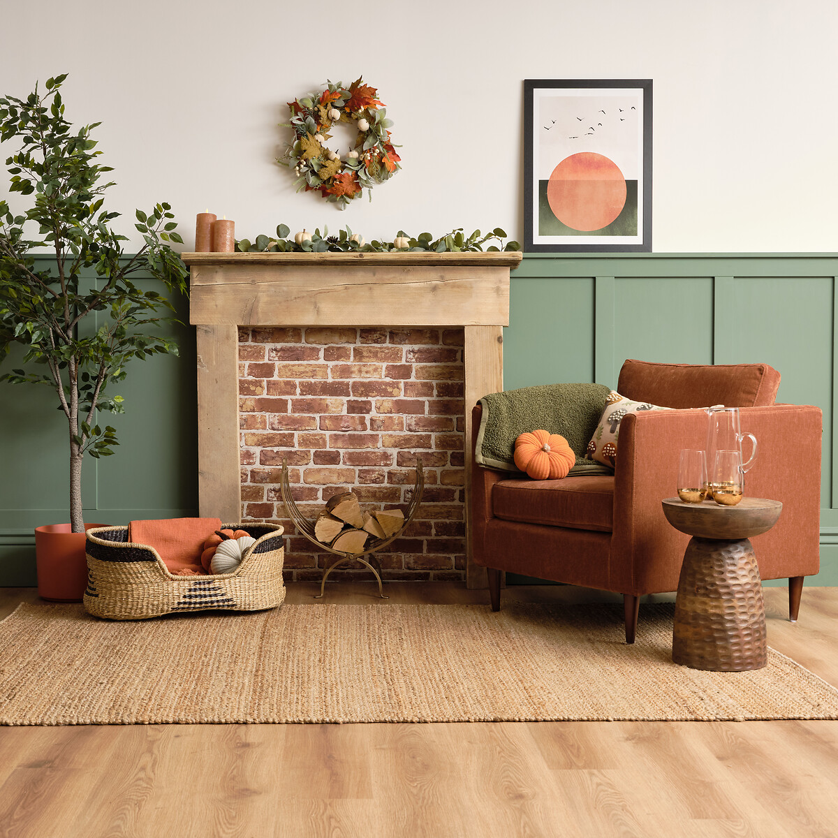 Natural and Black Seagrass Pet Bed with Cushion Medium natural/black, SO'HOME