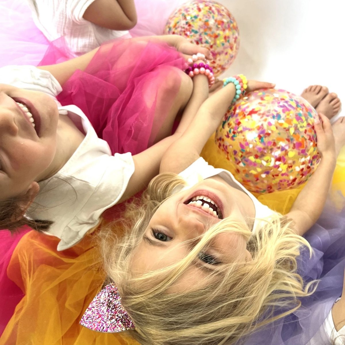 Ballon confettis (22 cm) multicolore, RATATAM