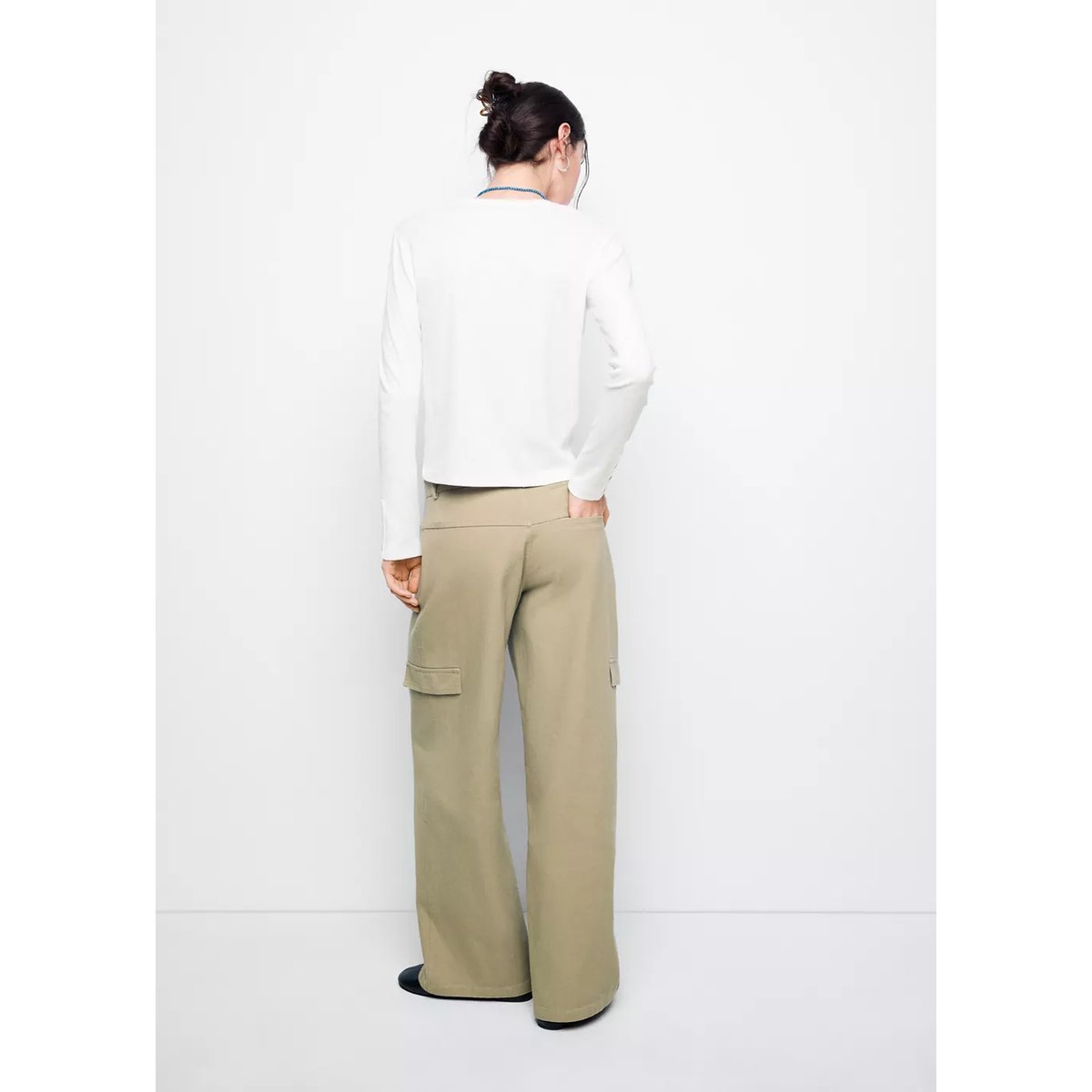 T-shirt à manches longues avec boutons décoratifs blanc cassé, MANGO TEEN