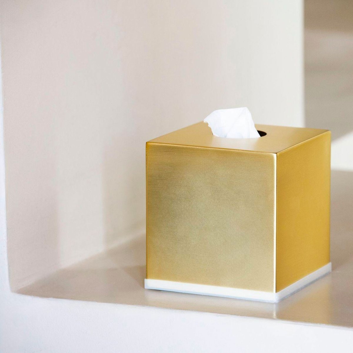 Boîte à mouchoirs carrée en métal doré 12.5x12.5x13cm doré, WADIGA