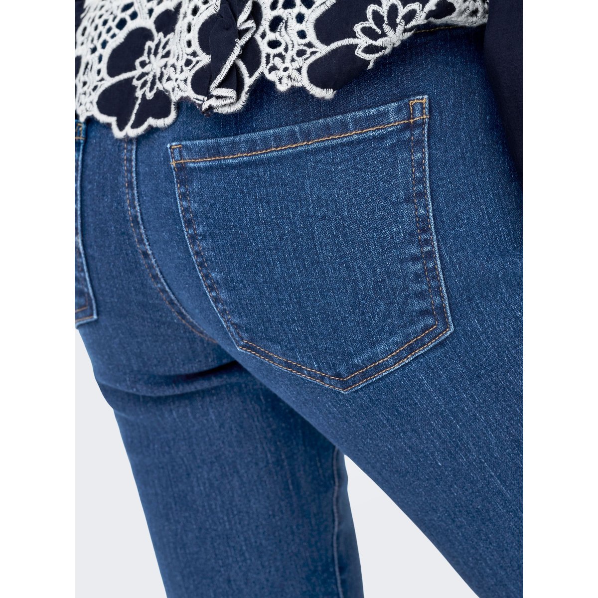 Jean Flared medium blue denim, JDY