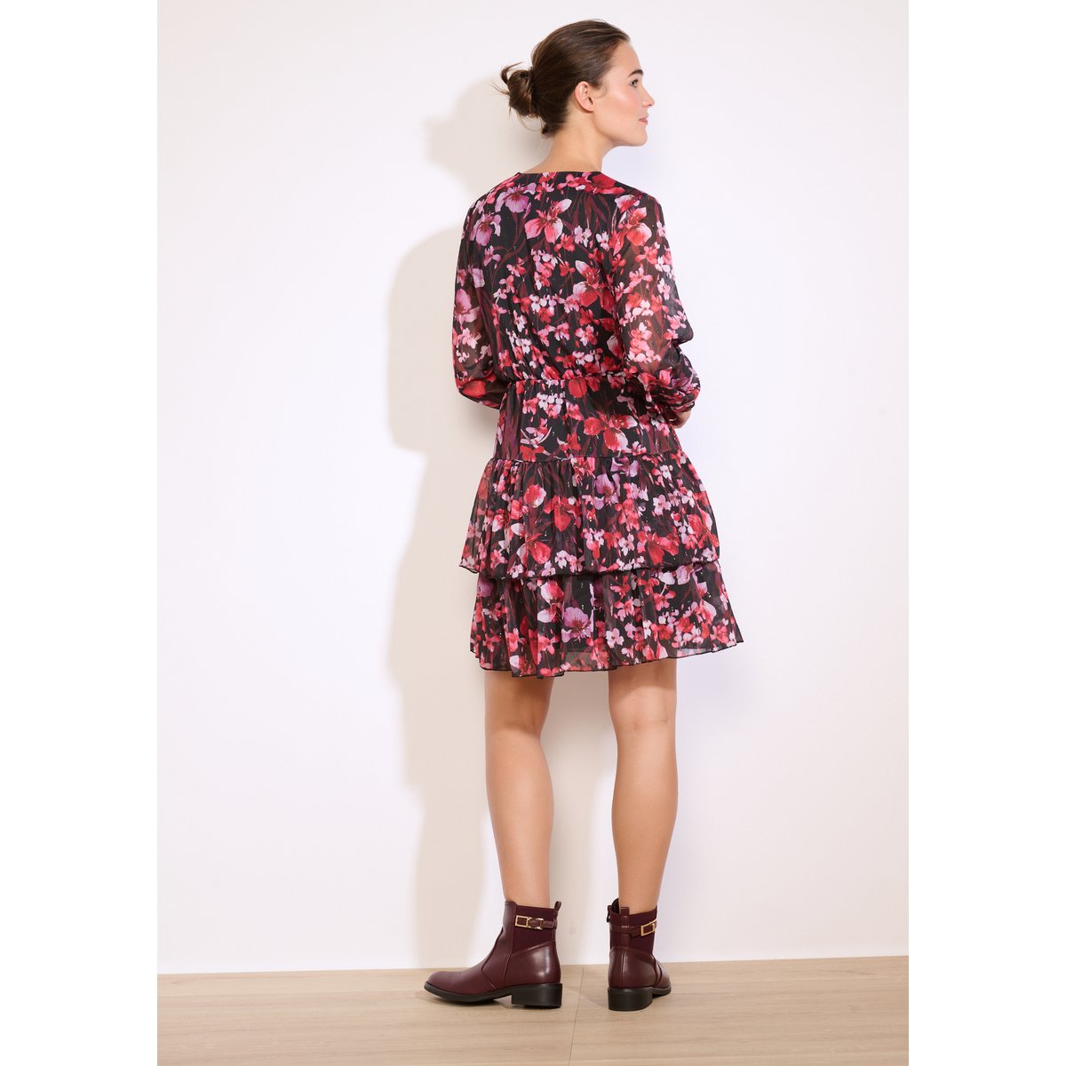 Robe courte à volants rouge, LOLALIZA