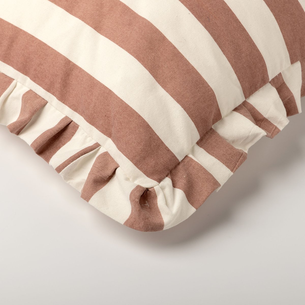 Housse de coussin Bella rose poudré, DUTCH DECOR