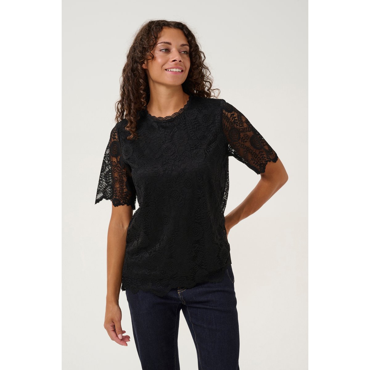 Blouse with short sleeve noir black, CULTURE