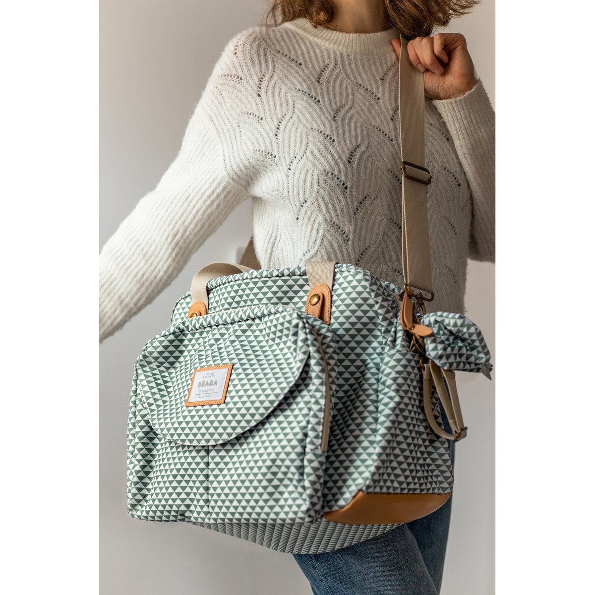 Sac à langer iconique grand volume 23 L GENEVE imprimé jeu vert sauge, BEABA