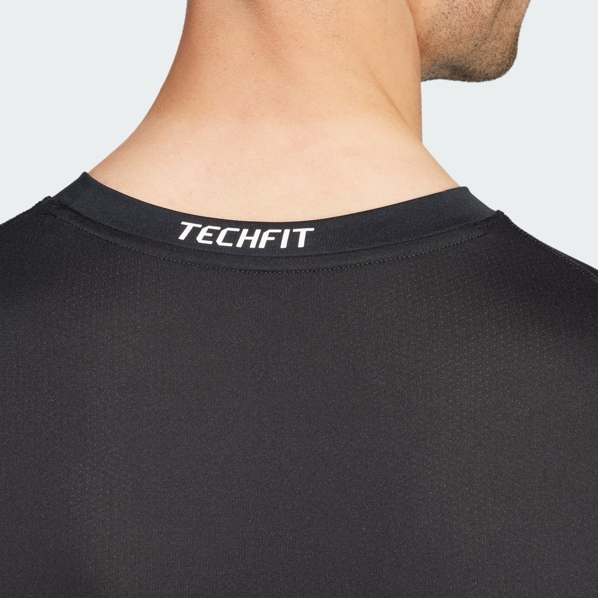 T-shirt de training, manches longues, TECHFIT Compression black, adidas Performance