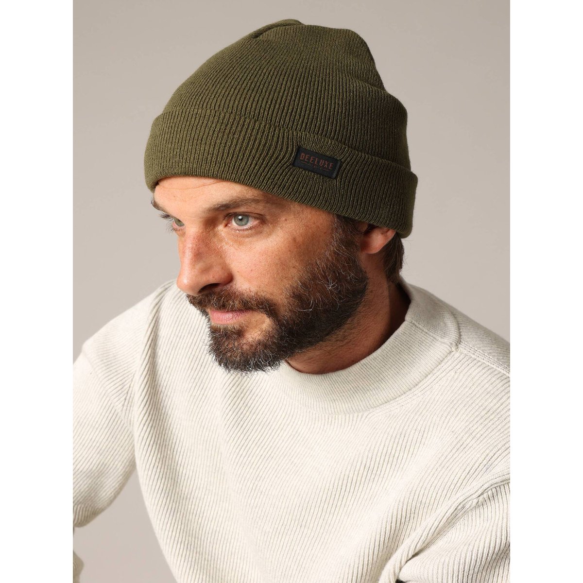 Bonnet côtelé homme à revers avec patch logo MALCOLM dark khaki, DEELUXE
