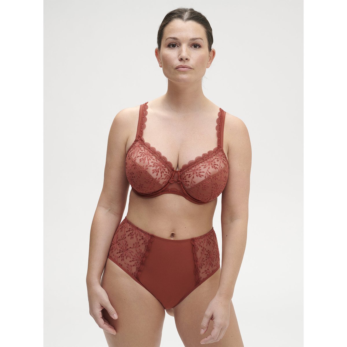 Soutien-gorge avec armature emboitant, SINGULIÈRE marron, SIMONE PERELE