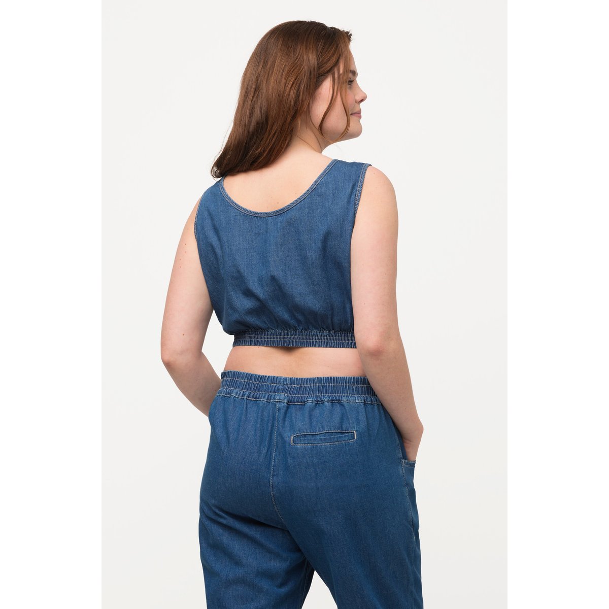 Bustier en coton bio, aspect jean. Col rond. bleu jean, ULLA POPKEN