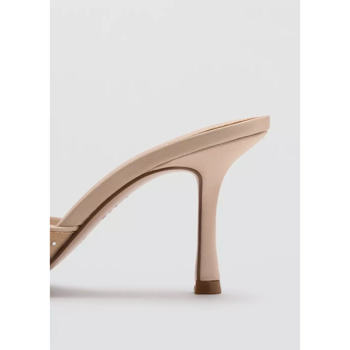 Chaussures à talon aiguille avec verres nude, MANGO