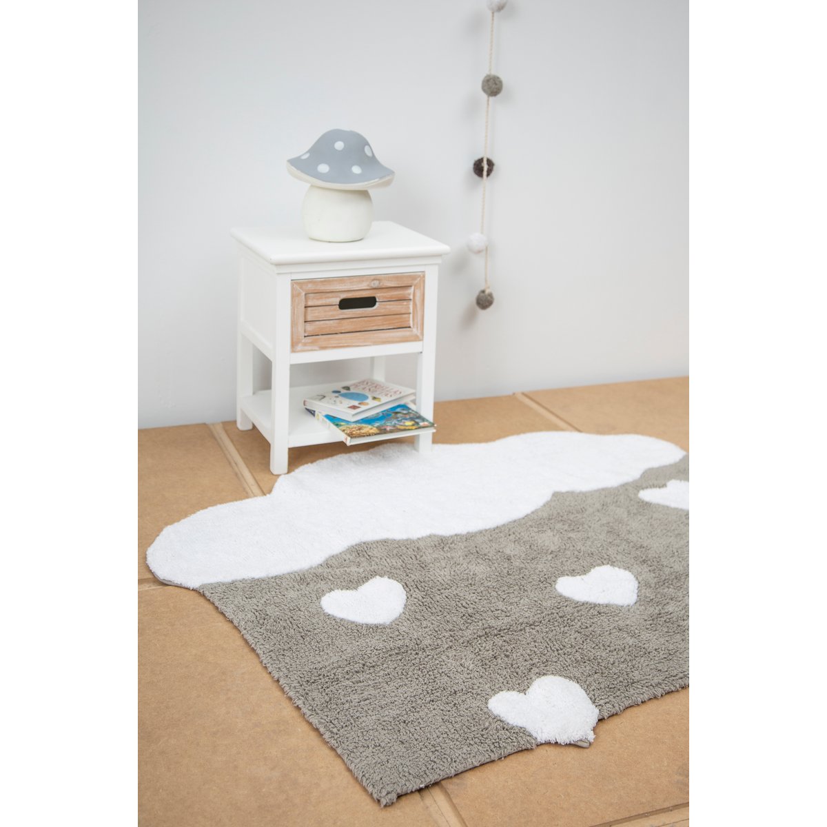 Déco murale enfant en coton, BIG BOBBLE GARLAND marron clair, HAPPY DECOR KIDS
